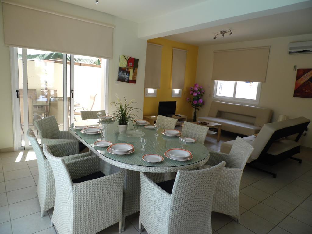 Villa Florie Protaras Habitación foto