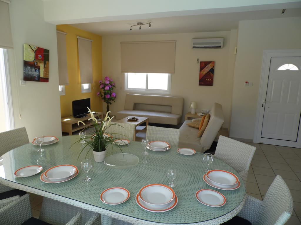 Villa Florie Protaras Habitación foto